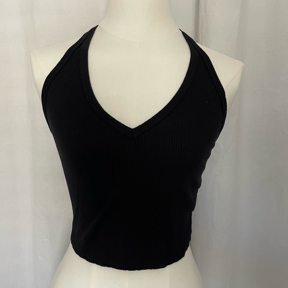 XS Black Halter Crop Top Minimalist Grunge Clean Girl Dark Academia Coquette Y2k